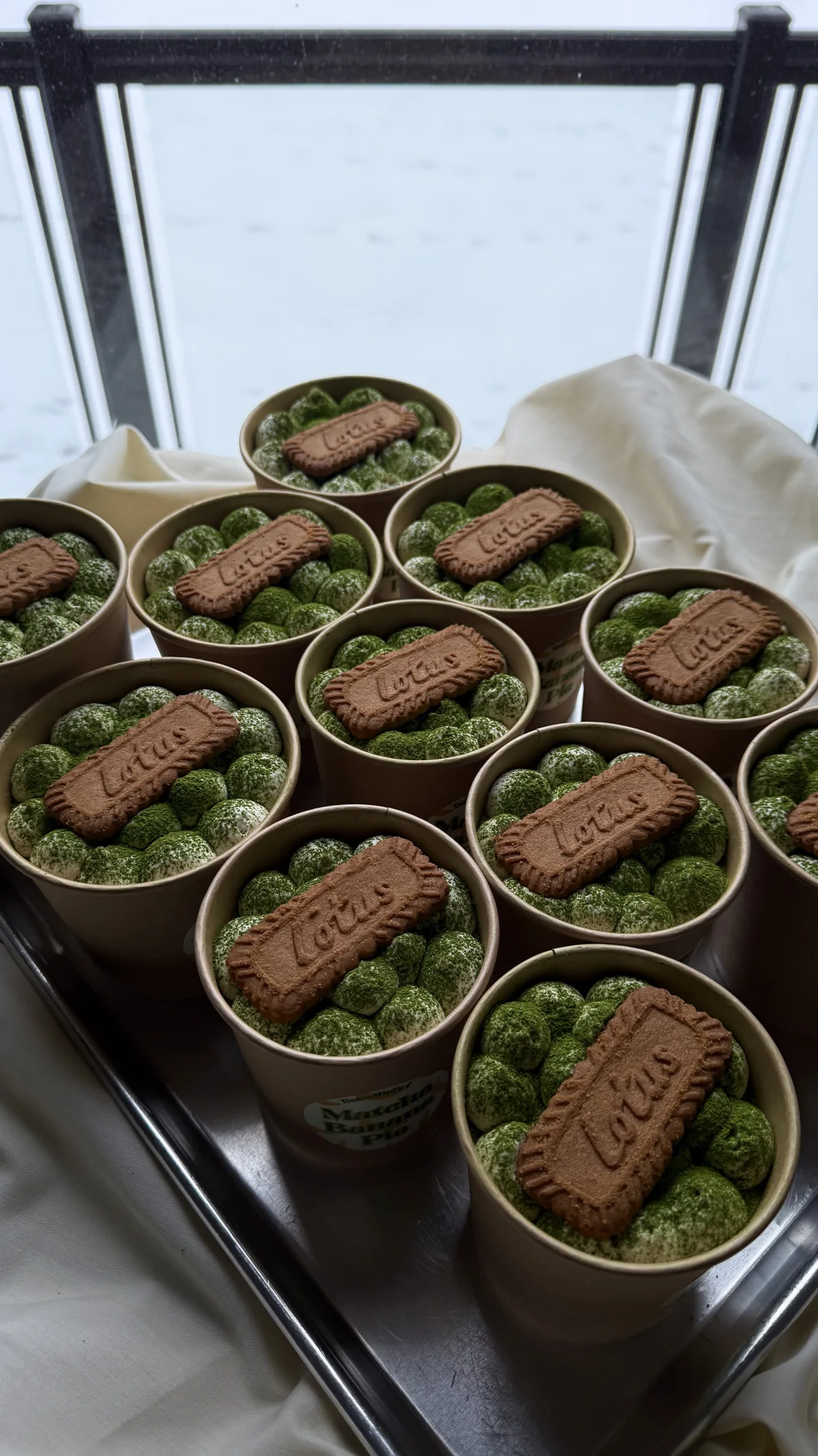 Pie cups assortment